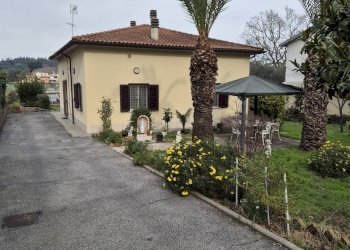 Villa Unifamiliare Viale Delle Galline Bianche, Roma (zona Labaro) - foto 19