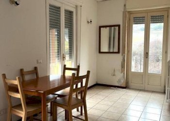 Salone - Two-room apartment via Nazionale, Caino - photo 4