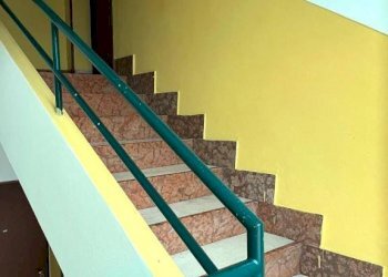 Interno palazzo - Two-room apartment via Nazionale, Caino - photo 22