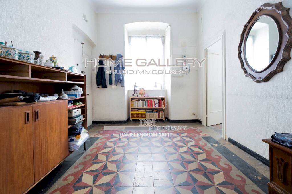 Stanza arredata - Two-room apartment via Ponterotto, Genova (neighborhood Marassi) - photo 2