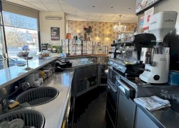 Interno non residenziale - Bar Tavola Calda - Fredda Gassino Torinese - foto 3