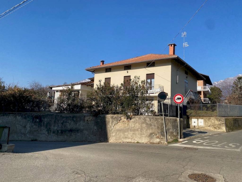 Facciata - Villa via San Sebastiano, Occhieppo Superiore - foto 2