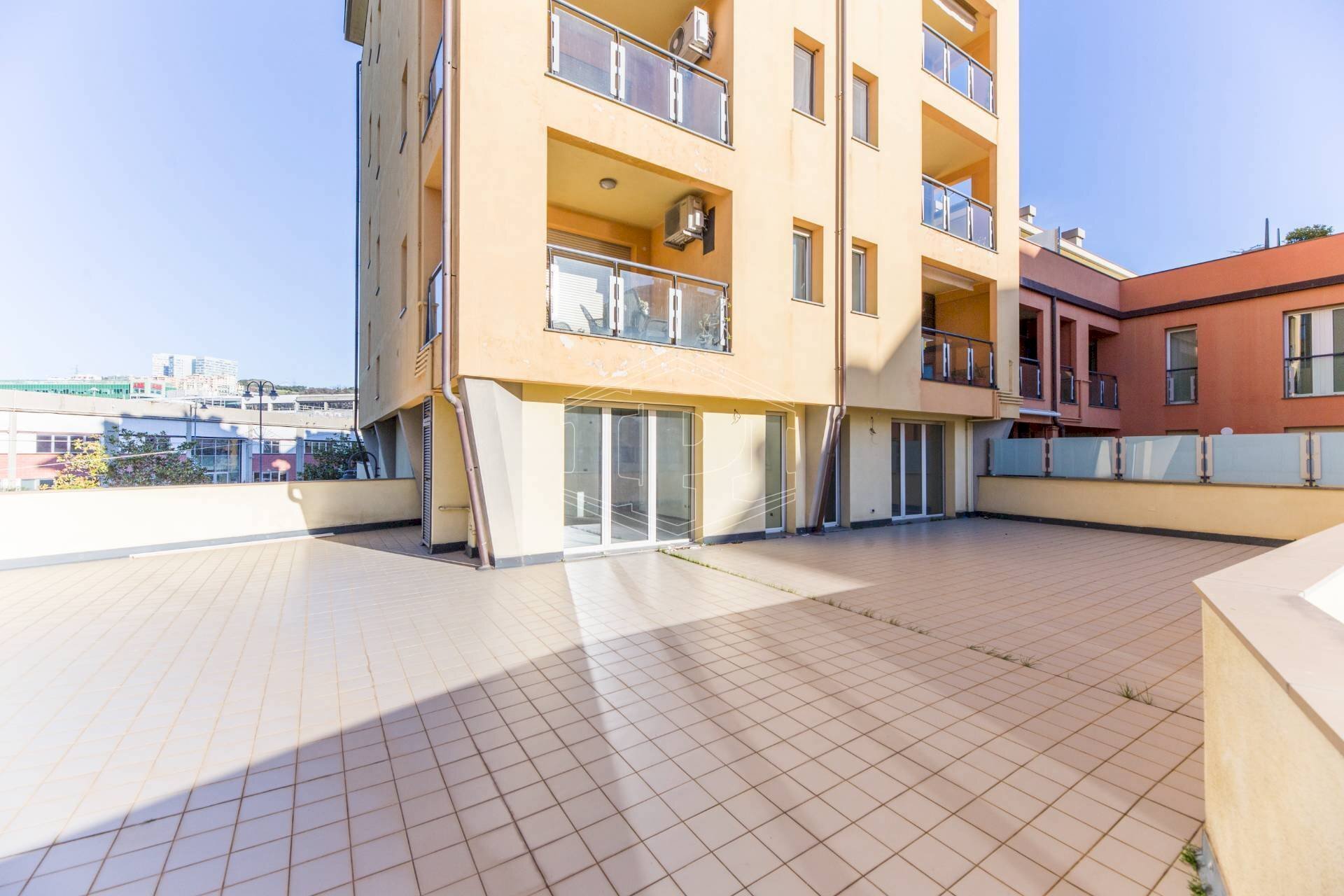 Apartment Via Luigi Cibrario, Genova (neighborhood Sestri Ponente) - photo 3