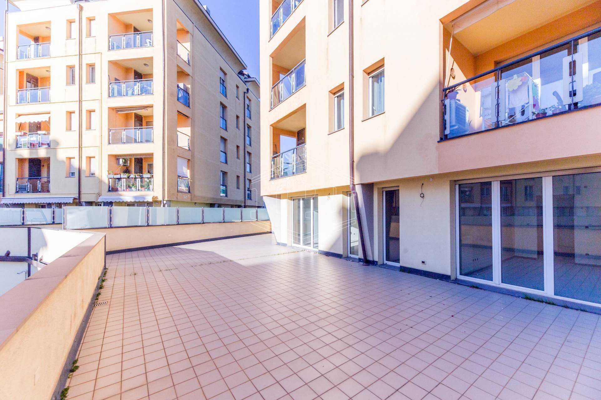 Apartment Via Luigi Cibrario, Genova (neighborhood Sestri Ponente) - photo 1