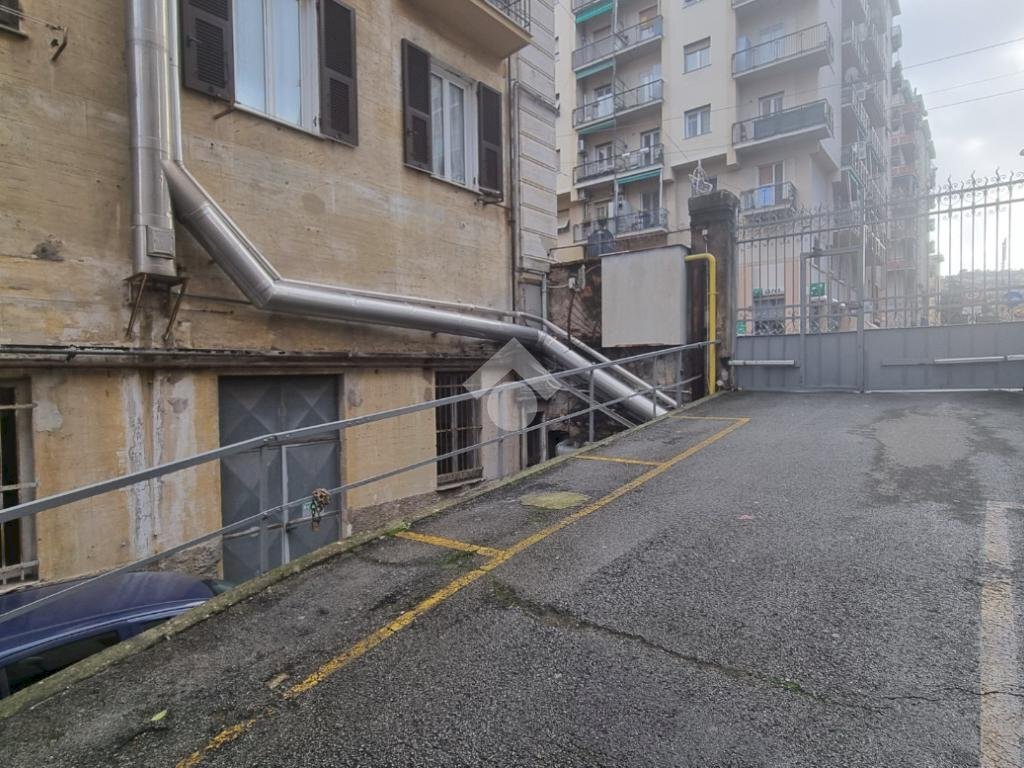 Posto Auto Corso Alessandro de Stefanis, Genova (zona Marassi) - foto 1