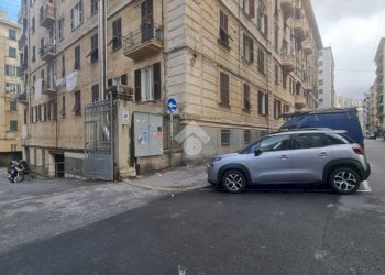 Posto Auto Corso Alessandro de Stefanis, Genova (zona Marassi) - foto 9