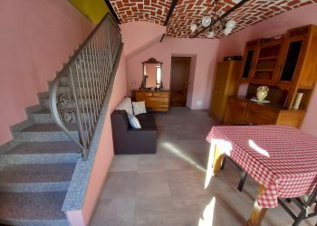 Casale via Chivasso, 75, Castelnuovo Don Bosco - foto 4