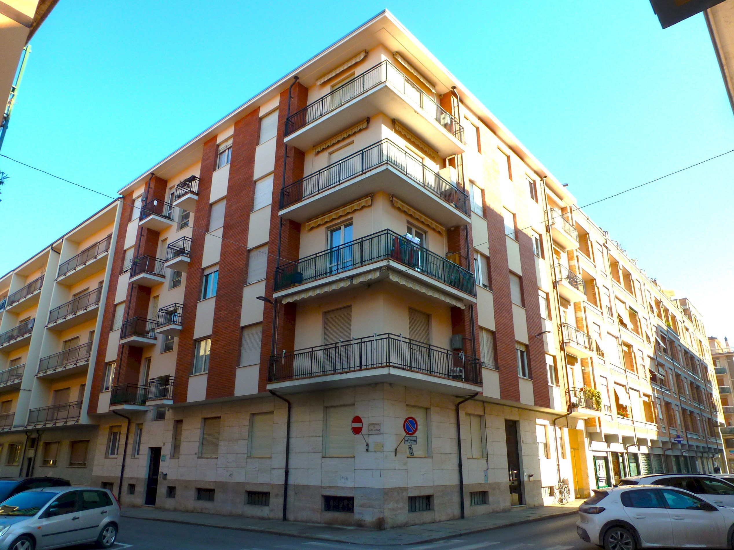 Trilocale Via Giacinto Castellani, 17, Cuneo (zona Cuneo Nuova) - foto 1