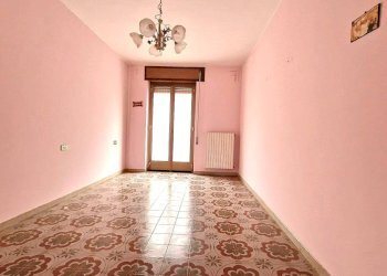 Apartment Via Antonio Carugno, San Nicandro Garganico - photo 12