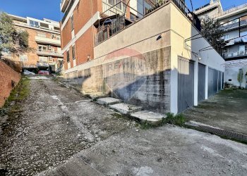 Box Via Diano Marina, Roma (neighborhood Torrevecchia) - photo 12