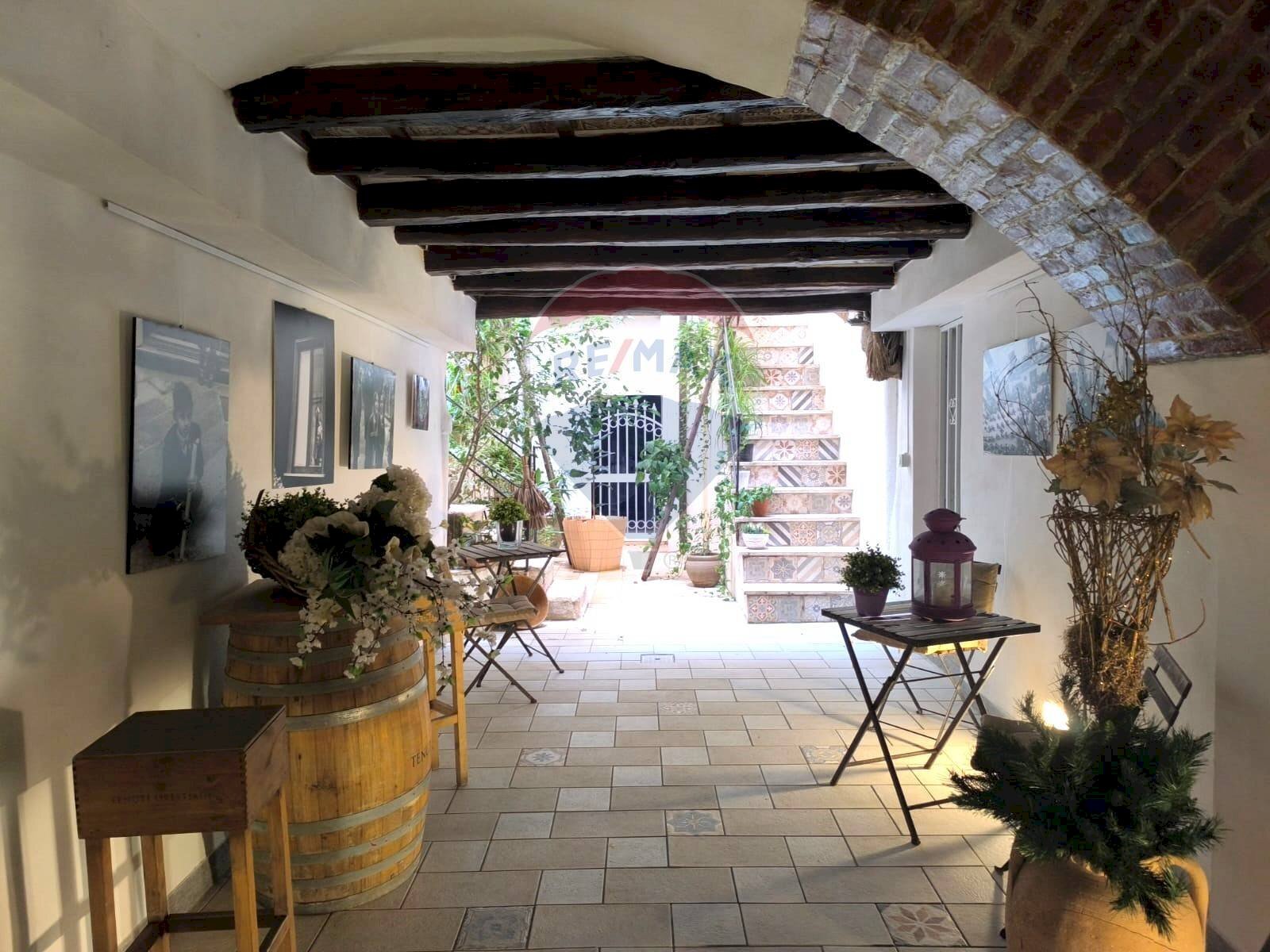 Two-room apartment Via Generale Enrico Fardella, Trapani - photo 3