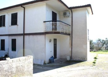 Facciata - Villa via Saturnia, Spigno Saturnia - foto 4