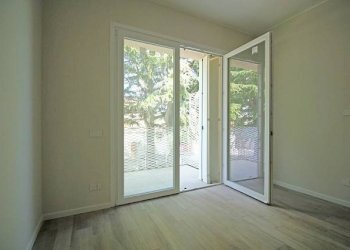 Stanza non arredata - Trilocale via Col di Lana, Albizzate - foto 14