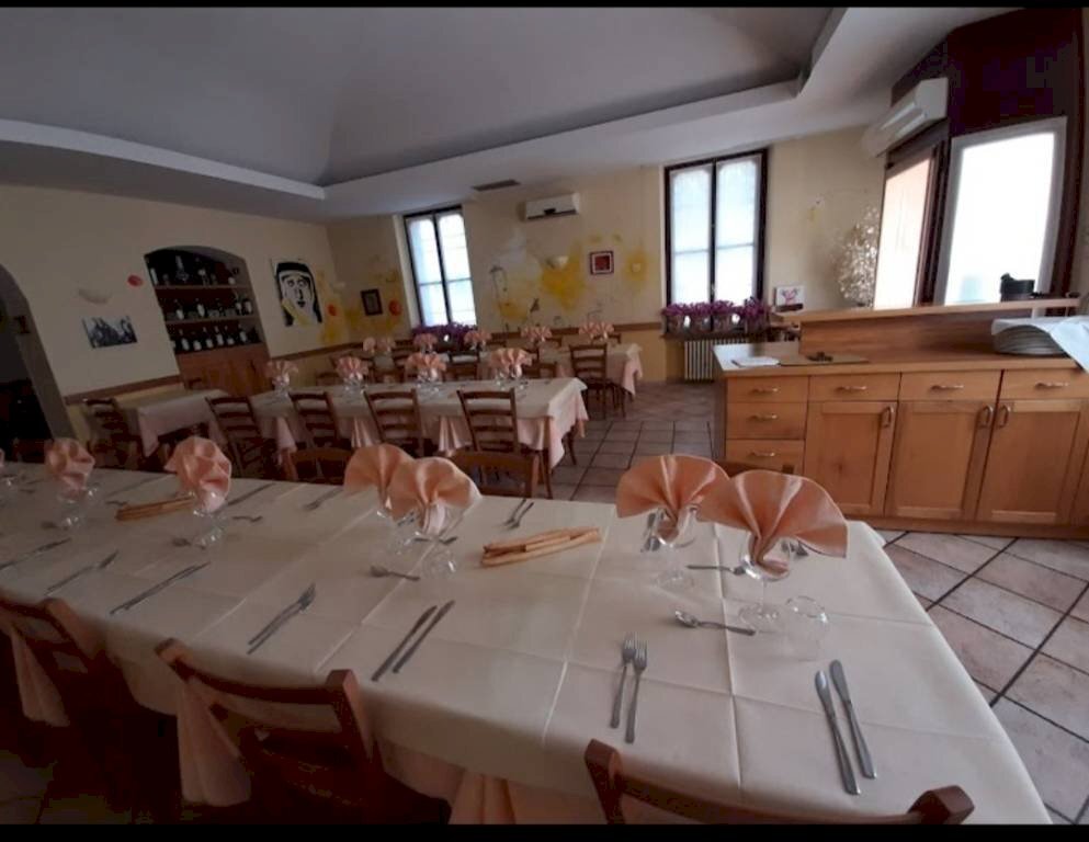 Interno non residenziale - Bar - Tobacco - Ricevitoria Regione Case Sparse, Castello di Annone - photo 2