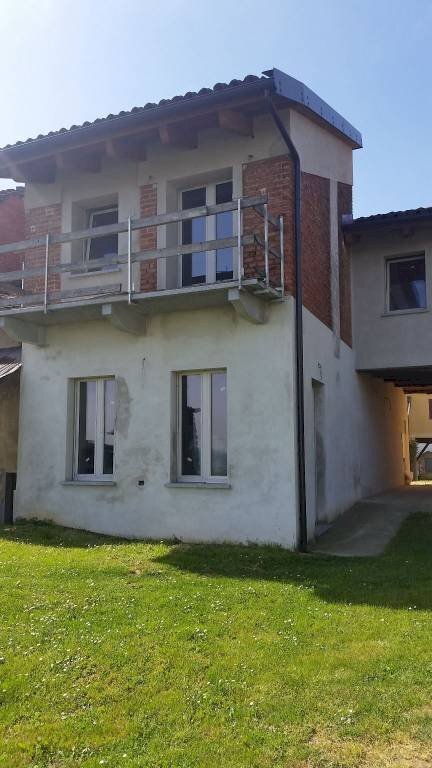 Facciata - Casa indipendente Fraz. Pocolo, Tigliole - foto 3