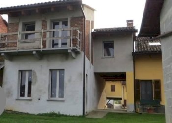 Facciata - Casa indipendente Fraz. Pocolo, Tigliole - foto 1