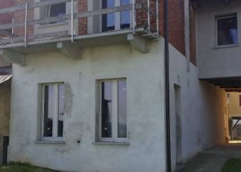 Facciata - Casa indipendente Fraz. Pocolo, Tigliole - foto 3