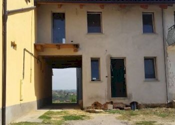 Facciata - Casa indipendente Fraz. Pocolo, Tigliole - foto 21