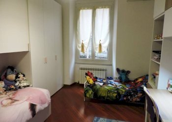 Camera da letto - Trilocale via Gerolamo Pittaluga, 4, Genova (zona Sampierdarena) - foto 21