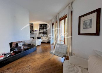 Salone - Appartamento via Agostino Falconi, La Spezia - foto 2