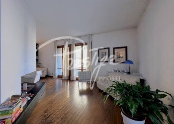 Salone - Appartamento via Agostino Falconi, La Spezia - foto 8