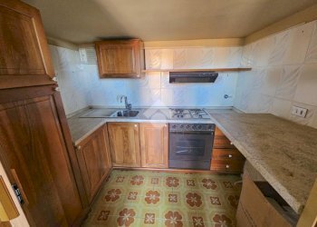 Two-room apartment Piazza Fratelli Ruffini, Castellaro - photo 4