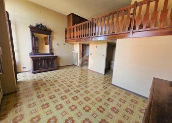 Two-room apartment Piazza Fratelli Ruffini, Castellaro - photo 7