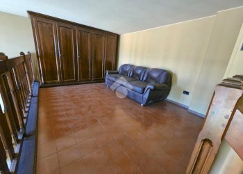 Two-room apartment Piazza Fratelli Ruffini, Castellaro - photo 11