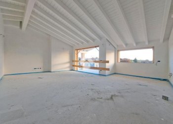 Four-room apartment Via Rita Levi Montalcini, Cassano d'Adda - photo 6