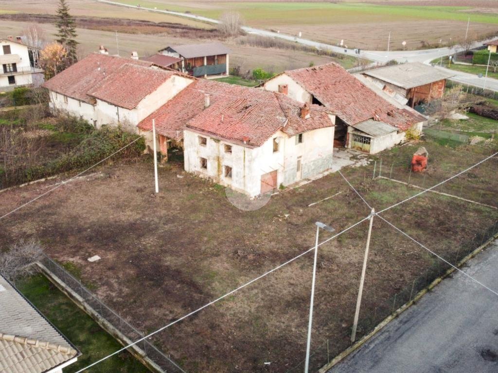 Casa indipendente Frazione Loreto, Fossano - foto 1