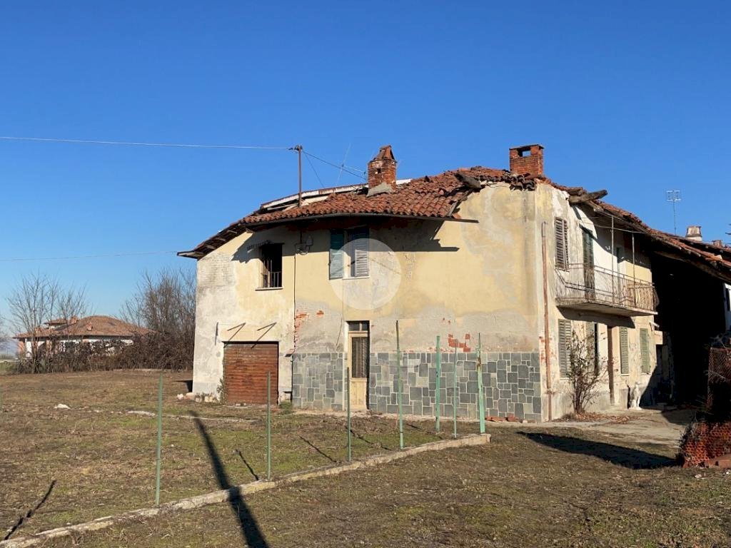 Casa indipendente Frazione Loreto, Fossano - foto 2