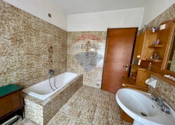 Villa a Schiera Costa Volpino - foto 28