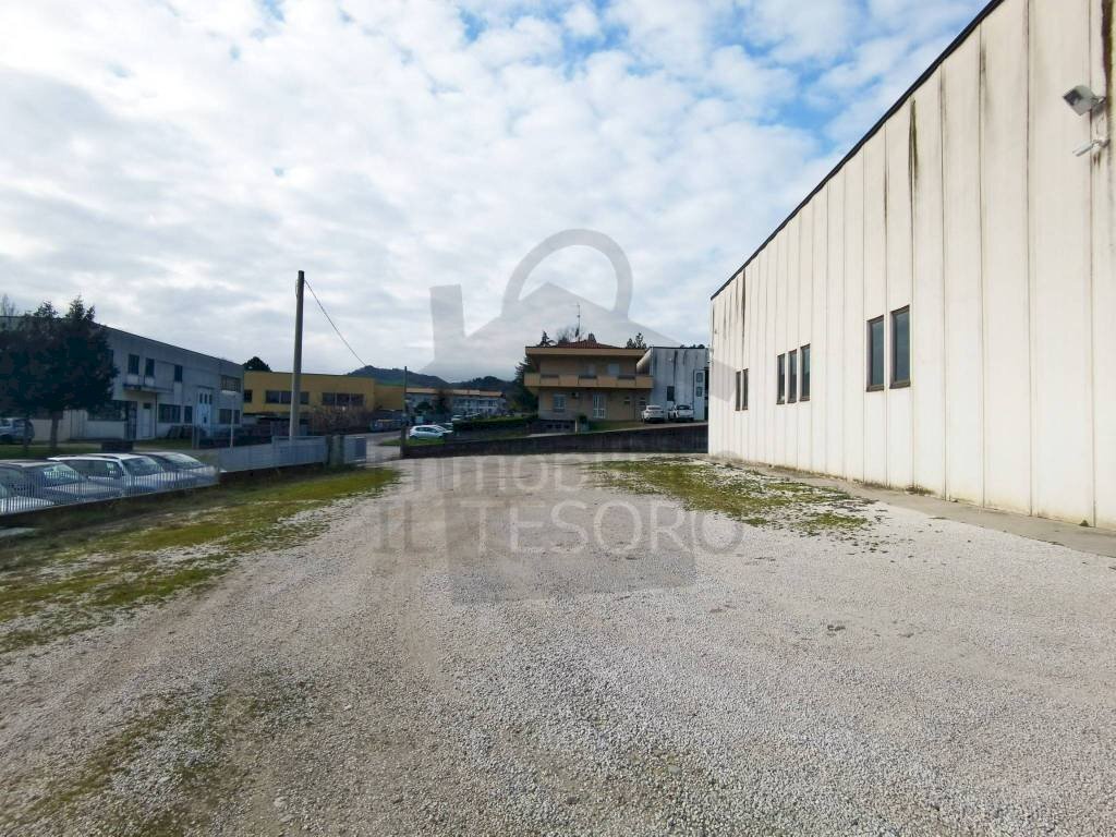 Zona - Capannone via Santa Maria del Piano di Sotto, 99, Montescudo - Monte Colombo - foto 2