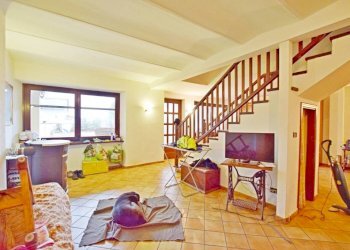 Salone - Rustico strada Trinità, 32, Carrù - foto 2