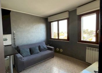 Soggiorno - Bilocale via Umberto Zanotti Bianco, Roma (zona Lido di Ostia) - foto 8