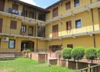 FACCIATA - Monolocale via DON LORENZO GIORDANO, 41, Ciriè - foto 2