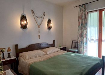 Camera da letto - Three-room apartment via Ceritti, Alpette - photo 9