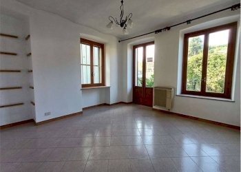 Stanza non arredata - Casa indipendente via Torino, 22, Lanzo Torinese - foto 8