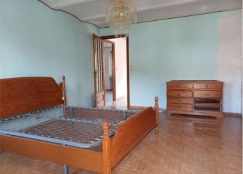 Camera da letto - Casa indipendente via Torino, 22, Lanzo Torinese - foto 24