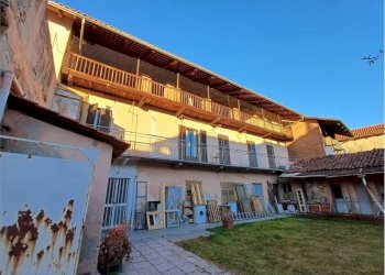 Facciata - Rustico via Colombo, 16, Nole - foto 2