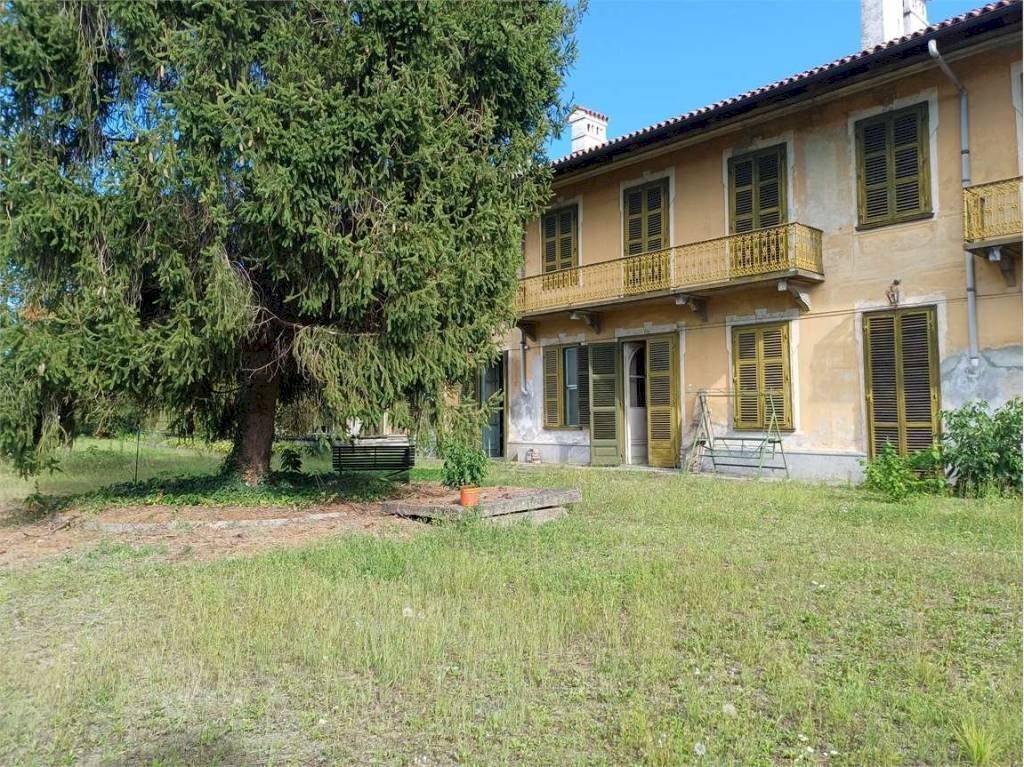 Giardino - Rustico via Cavalier Brunetto, 11, San Maurizio Canavese - foto 3