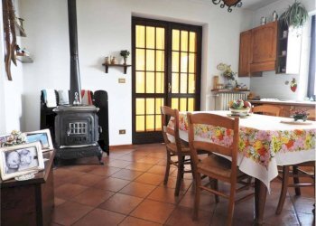 Cucina - Villa frazione San Bernardo, 54, Corio - photo 12