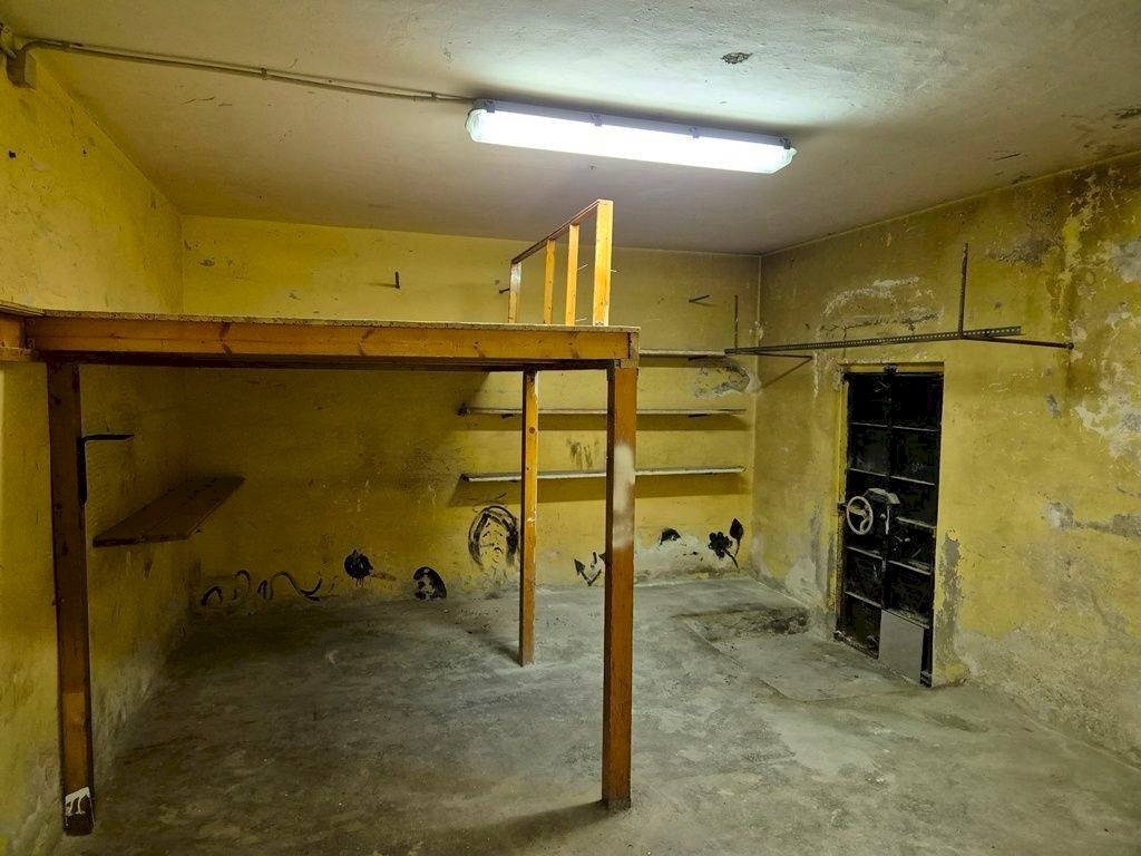 Box auto - Magazzino via Lomellina, 58, Milano - foto 1