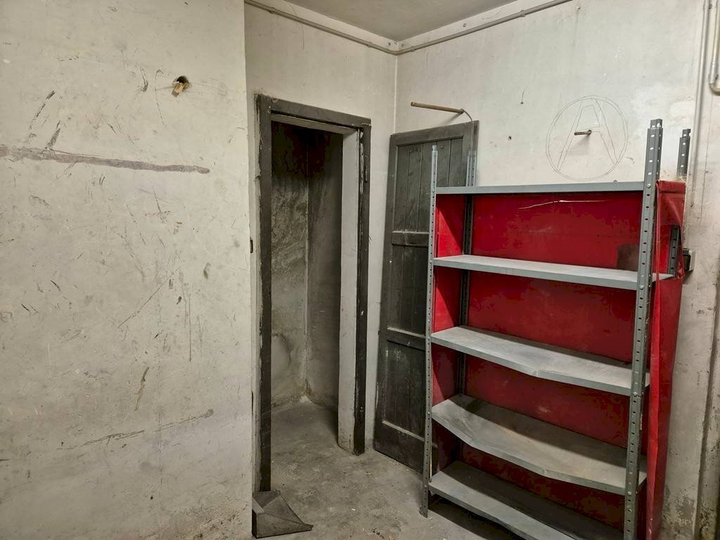 Box auto - Magazzino via Lomellina, 58, Milano - foto 3