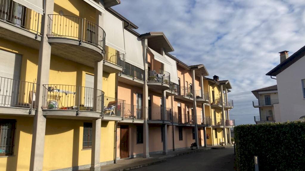 Facciata - Bilocale via Martiri, 40/a, Beinette - foto 2