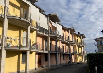 Facciata - Bilocale via Martiri, 40/a, Beinette - foto 2