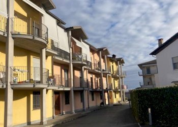 Facciata - Bilocale via Martiri, 40/a, Beinette - foto 3