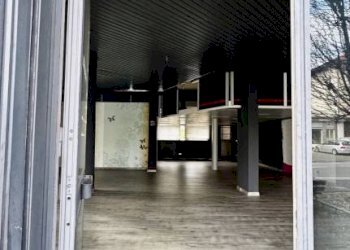 Ingresso - Shop via Milano, 74, Vigliano Biellese - photo 6