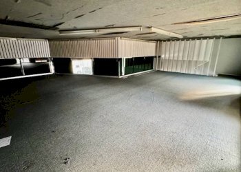 Salone - Shop via Milano, 74, Vigliano Biellese - photo 35