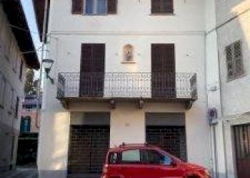 Facciata - Shop via Federico Rosazza, Biella - photo 1